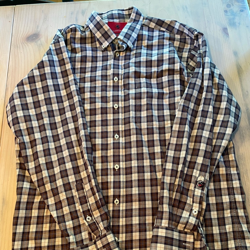 Southern Proper Men’s Button Up Size Large Flannel